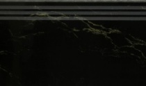 Ступень из керамогранита Cimic K 202 COLPPA Черный с желтыми разводами "под мрамор" 300*1200*14 мм